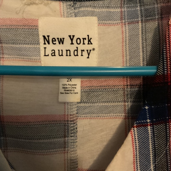 Short Sleeve Plaid Tie Front Top - Picture 2 of 4